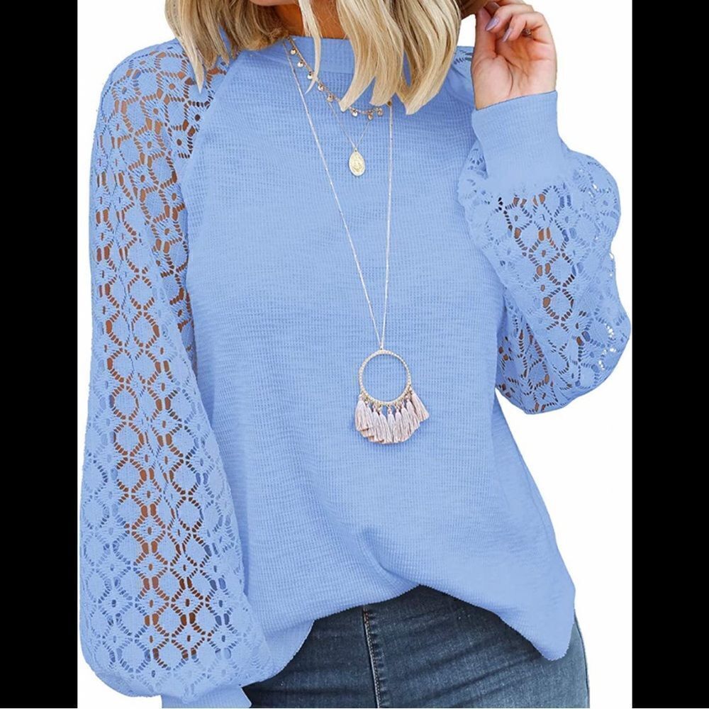 Miholl Blue balloon sleeve, beautiful top.with lace sleeve, and zipper back